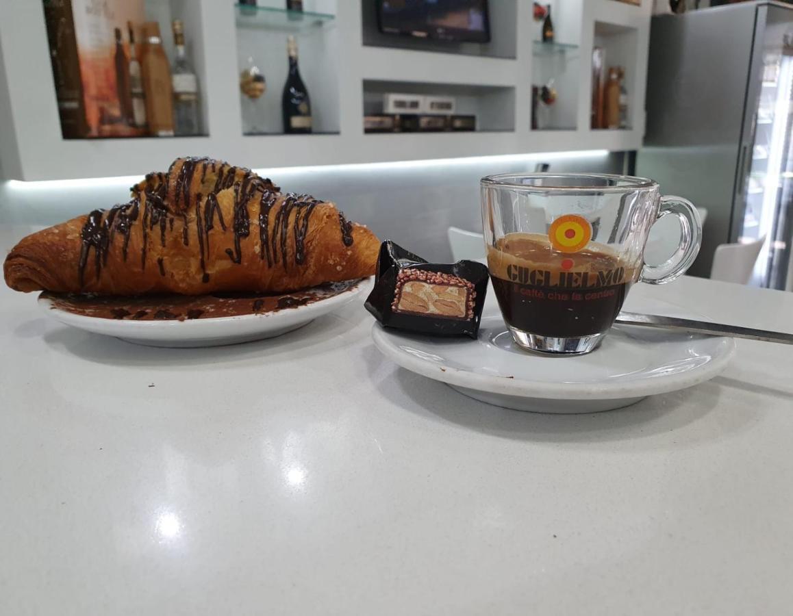 مبيت وإفطار كروتوني Le Stanze Di Dalia المظهر الخارجي الصورة