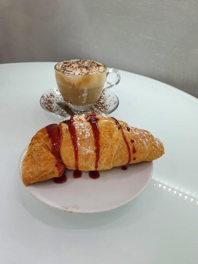 مبيت وإفطار كروتوني Le Stanze Di Dalia المظهر الخارجي الصورة